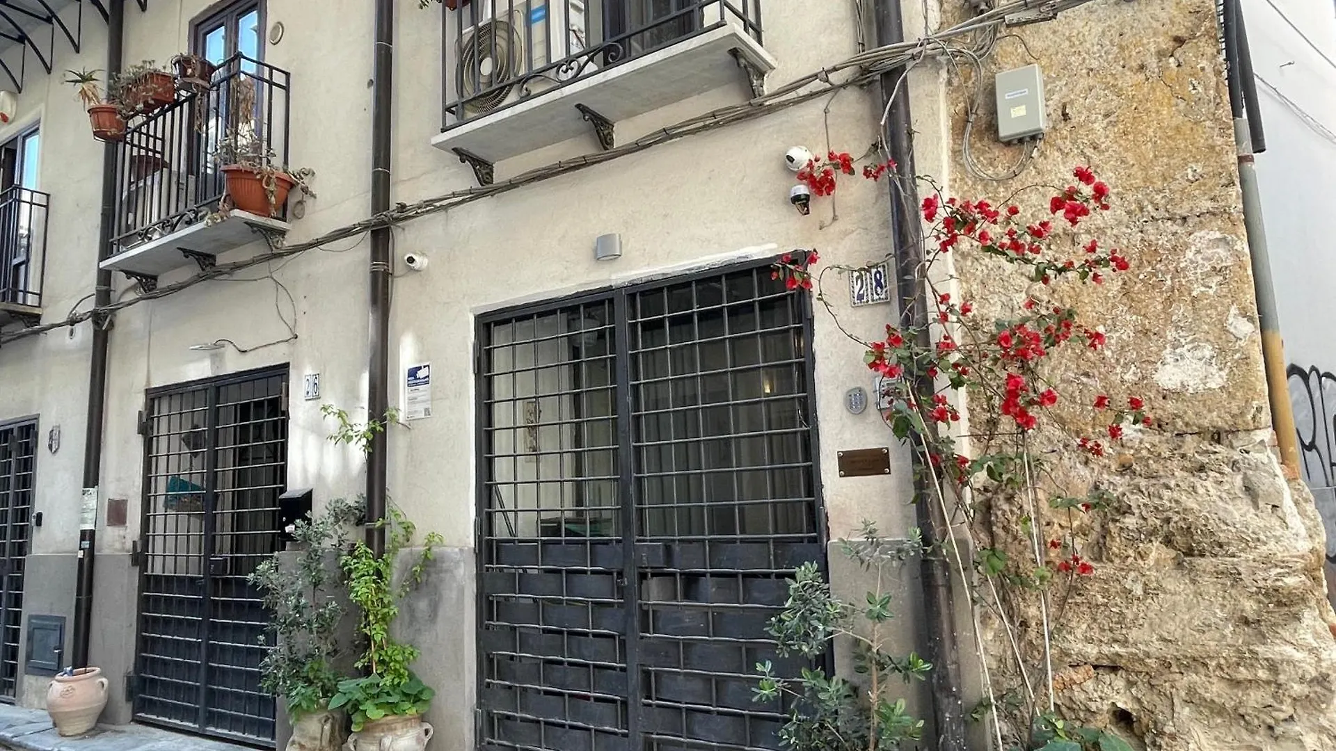 Appartamento Il Corvo E La Volpe Palermo 0*,  Italia
